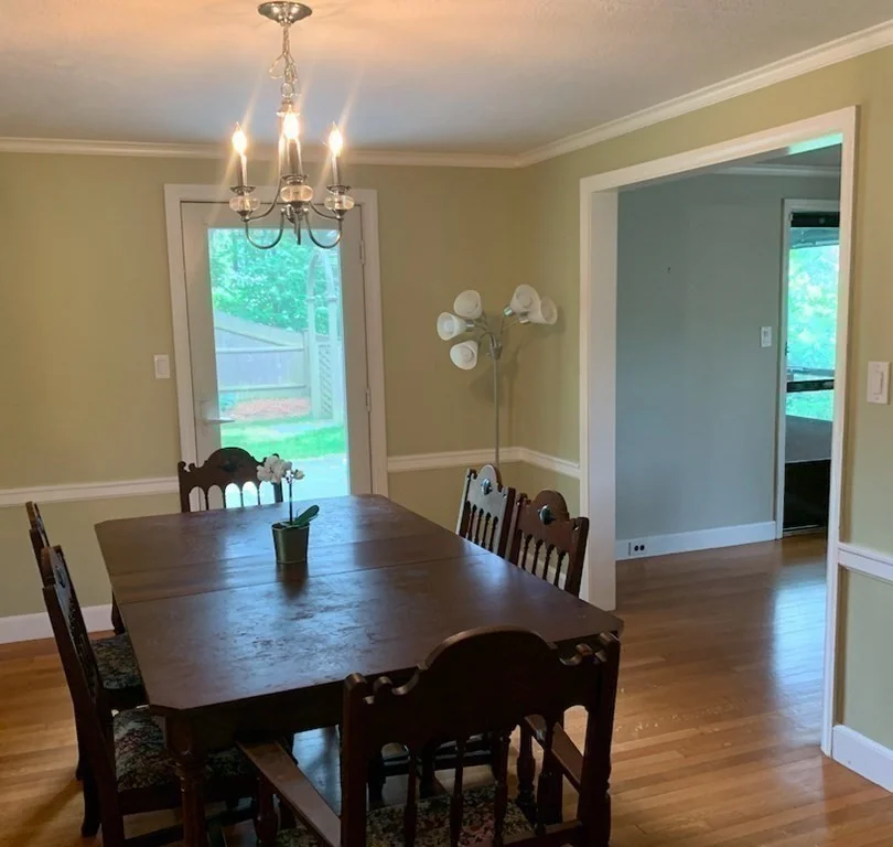 5 bed, 2 bath apartment for rent at 27 Dorset Rd Unit N/A, Belmont — photo 6 of 22