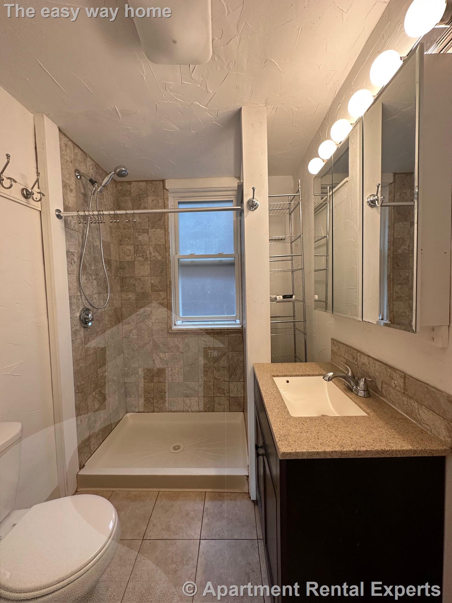 3 bed, 1 bath apartment for rent at 27 Durham St Unit 2, Inman Square — photo 5 of 11