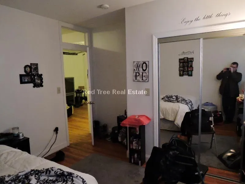 4 bed, 2 bath apartment for rent at 27 Egremont Rd Unit 2, Brighton — photo 4 of 14