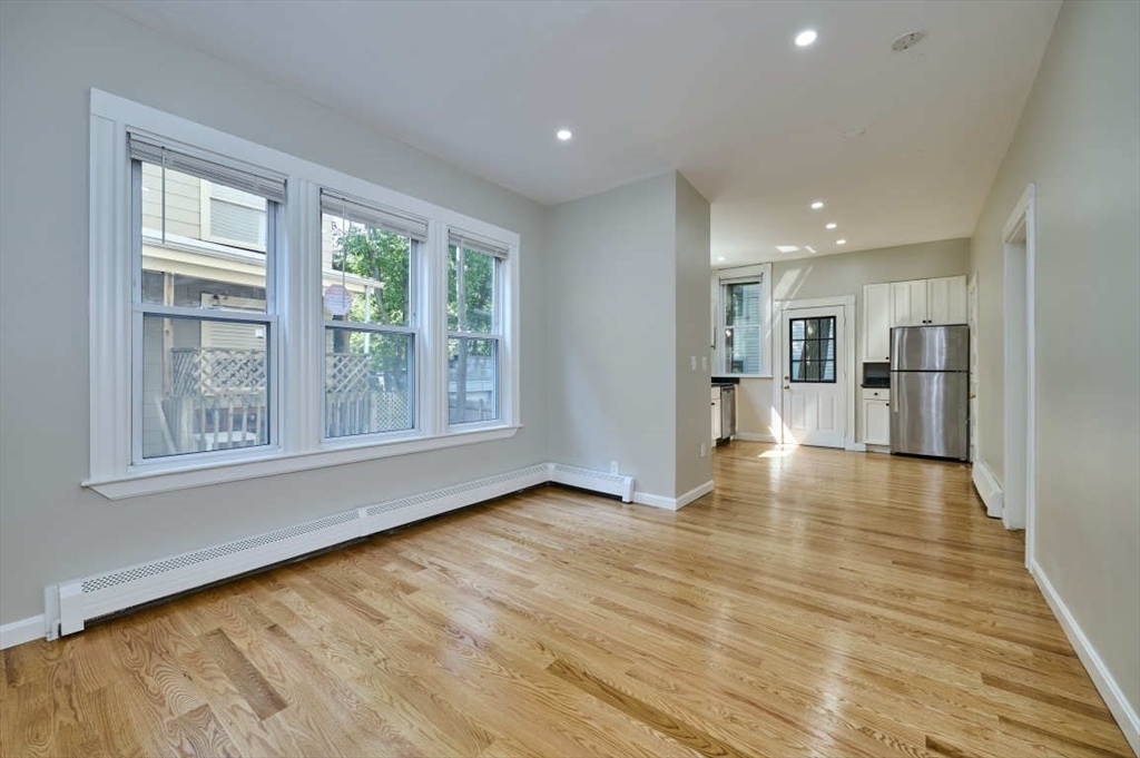 3 bed, 2 bath apartment for rent at 27 Ellery St Unit 1, Cambridge — photo 6 of 19