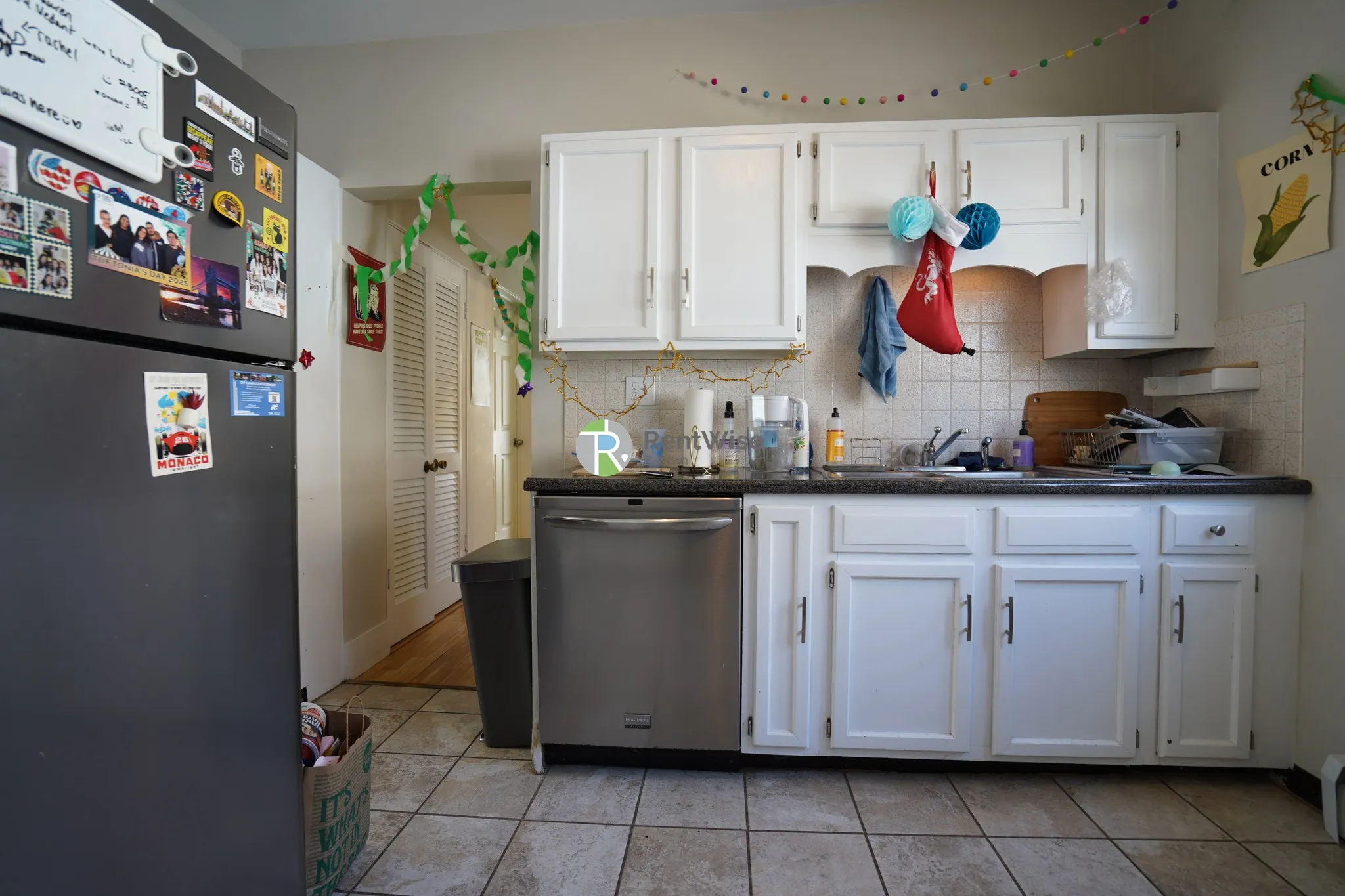 5 bed, 2 bath apartment for rent at 27 Emery St Unit 2, Medford — photo 9 of 25