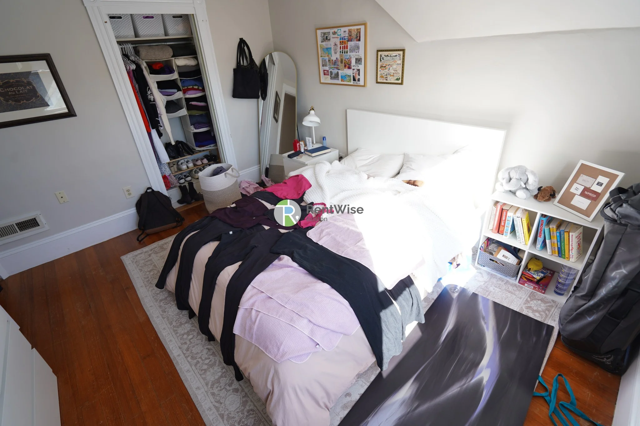 5 bed, 2 bath apartment for rent at 27 Emery St Unit 2, Medford — photo 24 of 25