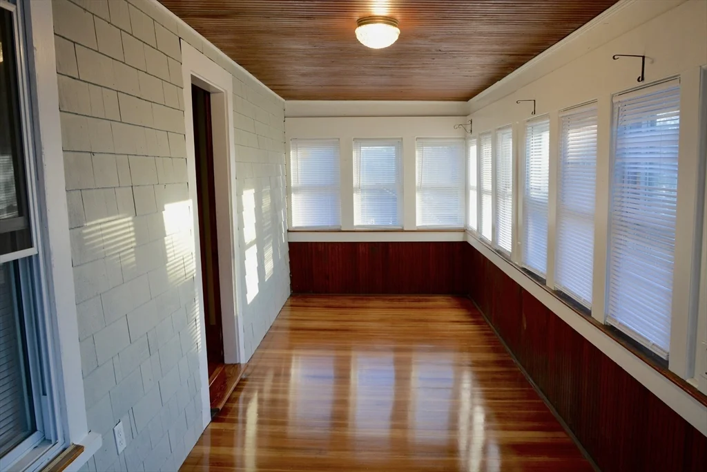 3 bed, 1 bath apartment for rent at 27 Emmons St Unit 2, Milford — photo 13 of 26
