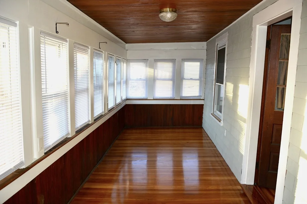 3 bed, 1 bath apartment for rent at 27 Emmons St Unit 2, Milford — photo 14 of 26