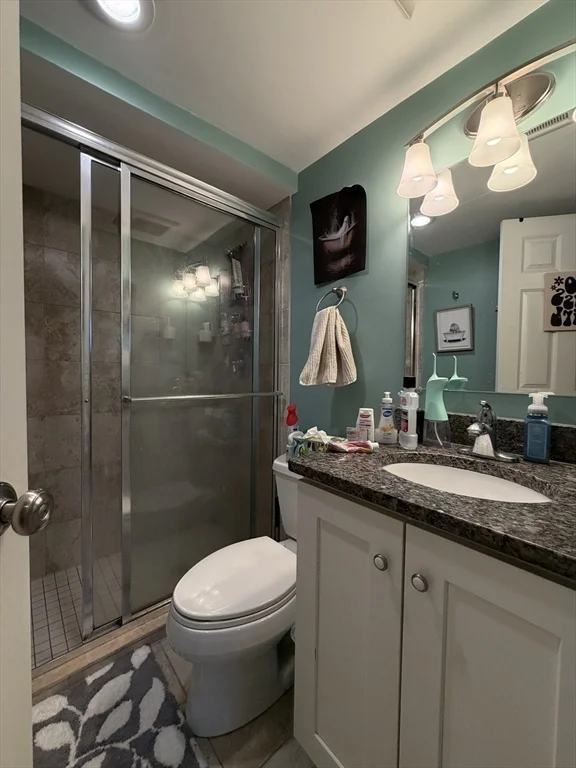 4 bed, 2 bath apartment for rent at 27 Essex St Unit 1, The Port — photo 16 of 19