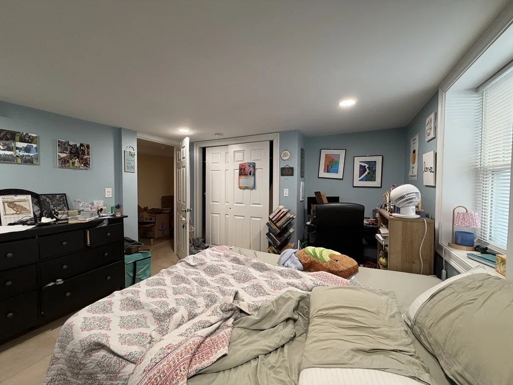 4 bed, 2 bath apartment for rent at 27 Essex St Unit 1, The Port — photo 14 of 19
