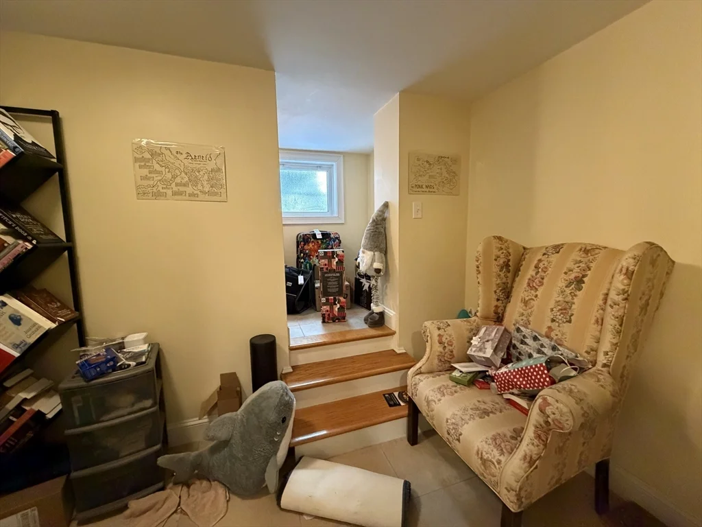 4 bed, 2 bath apartment for rent at 27 Essex St Unit 1, The Port — photo 9 of 19