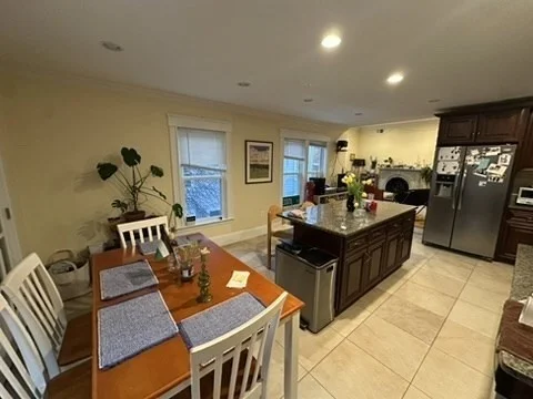 4 bed, 2 bath apartment for rent at 27 Essex St Unit 2, The Port — photo 3 of 20