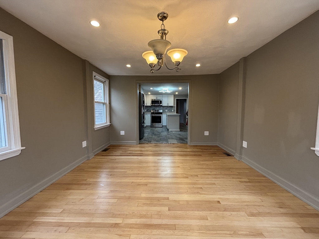 3 bed, 1 bath apartment for rent at 27 Evans Rd Unit SF, Stoneham — photo 8 of 14
