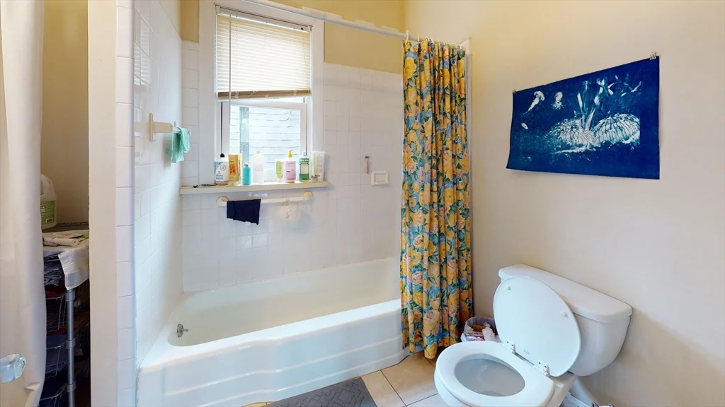 4 bed, 2 bath apartment for rent at 27 Falcon Unit 3, East Boston — photo 12 of 13