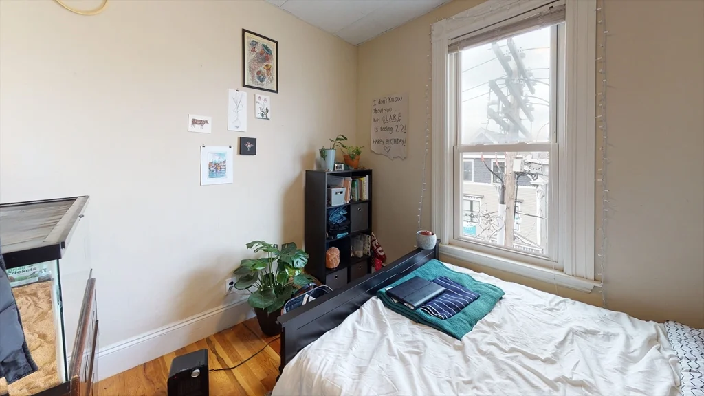 4 bed, 2 bath apartment for rent at 27 Falcon Unit 3, East Boston — photo 10 of 13