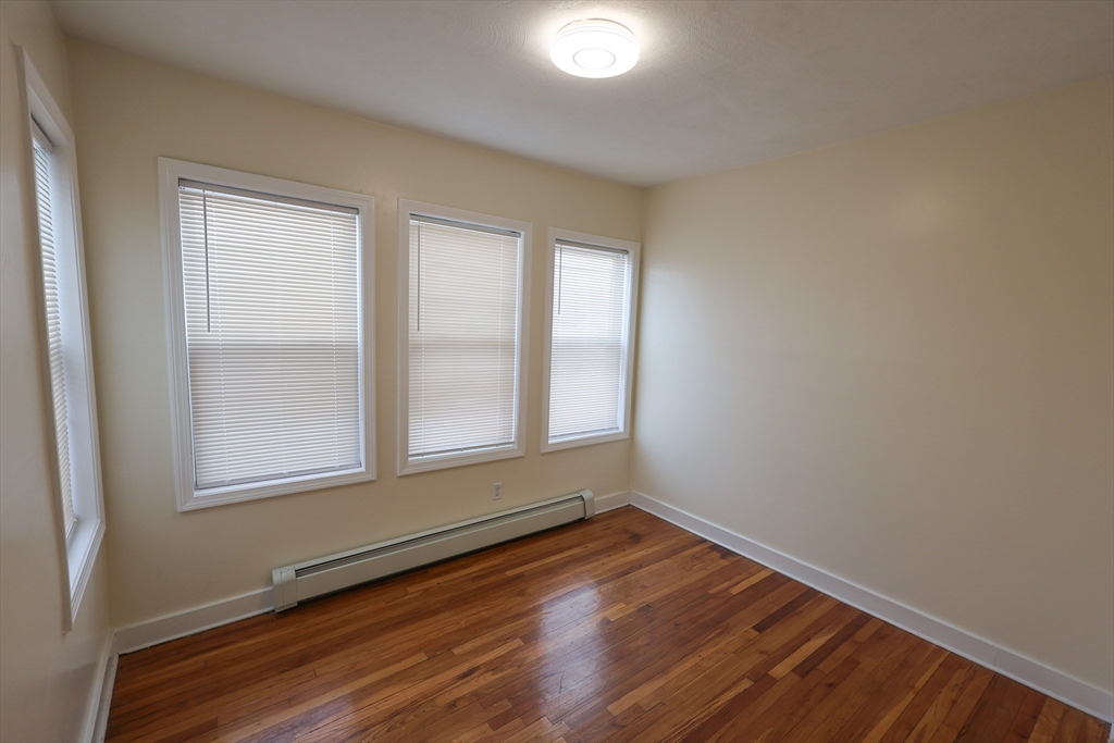 3 bed, 1 bath apartment for rent at 27 Fessenden St Unit 3, Mattapan — photo 14 of 20