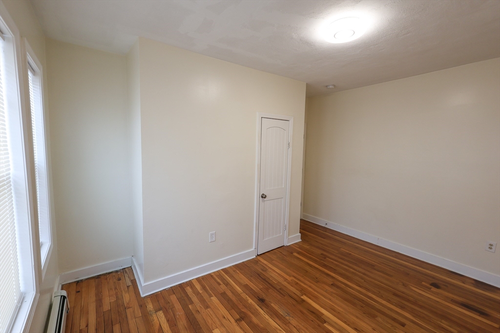 3 bed, 1 bath apartment for rent at 27 Fessenden St Unit 3, Mattapan — photo 13 of 20