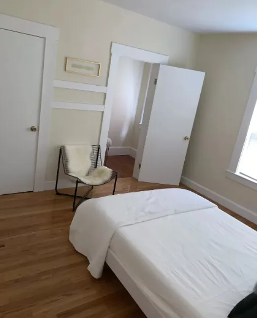 3 bed, 1 bath apartment for rent at 27 Forest St Unit 1A, Baldwin — photo 7 of 11