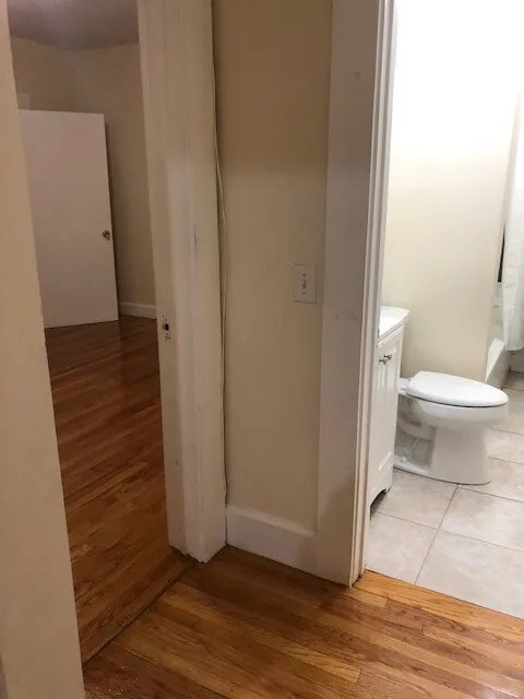 3 bed, 1 bath apartment for rent at 27 Forest St Unit 1M, Baldwin — photo 10 of 11