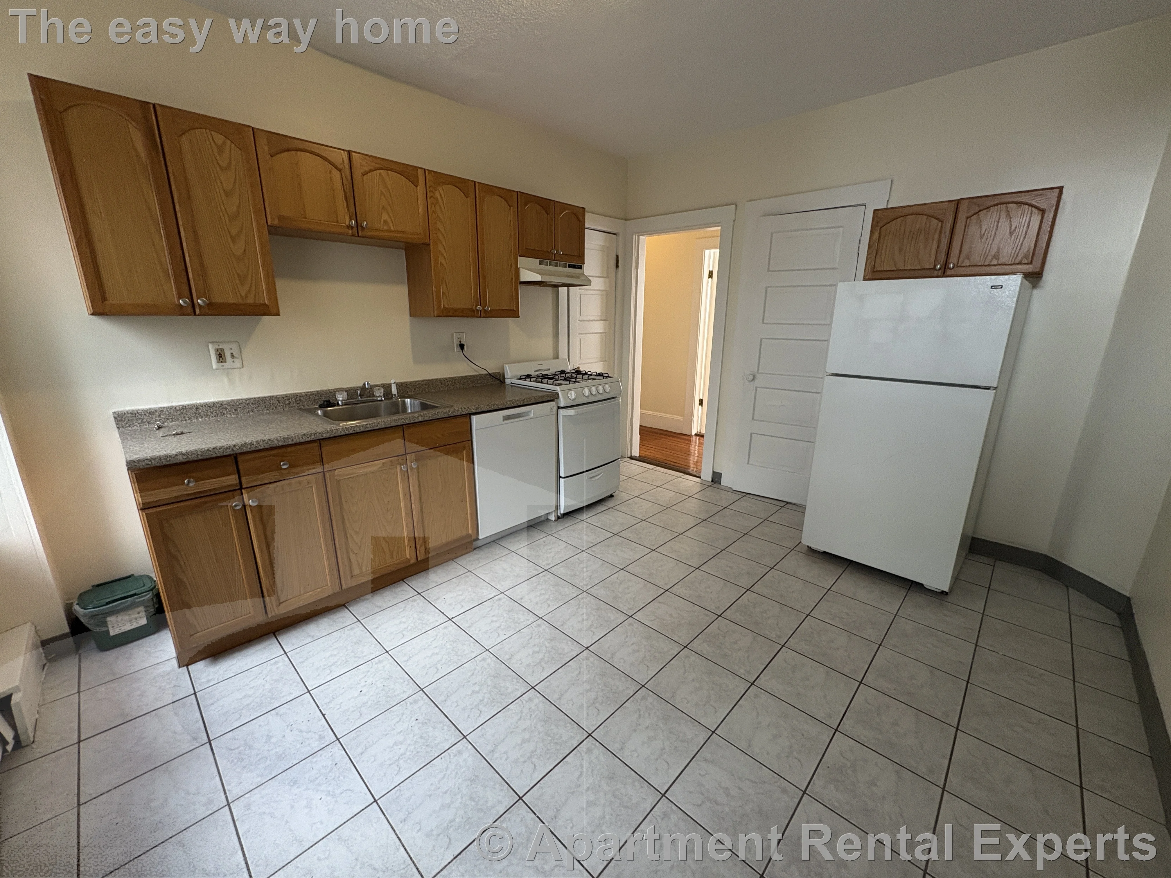 1 bed, 1 bath apartment for rent at 27 Forest St Unit 2, Baldwin — photo 1 of 7