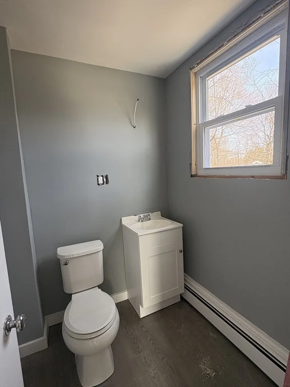 1 bed, 1 bath apartment for rent at 27 Fourth St Unit 1, Attleboro — photo 7 of 8
