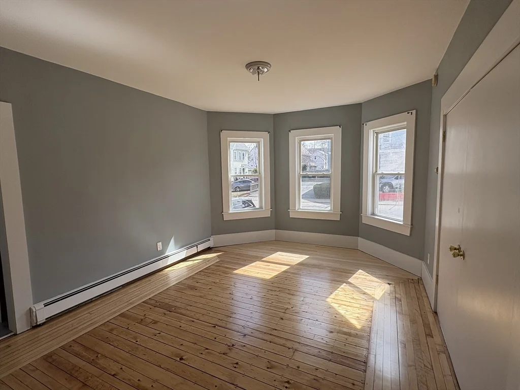 1 bed, 1 bath apartment for rent at 27 Fourth St Unit 1, Attleboro — photo 2 of 8