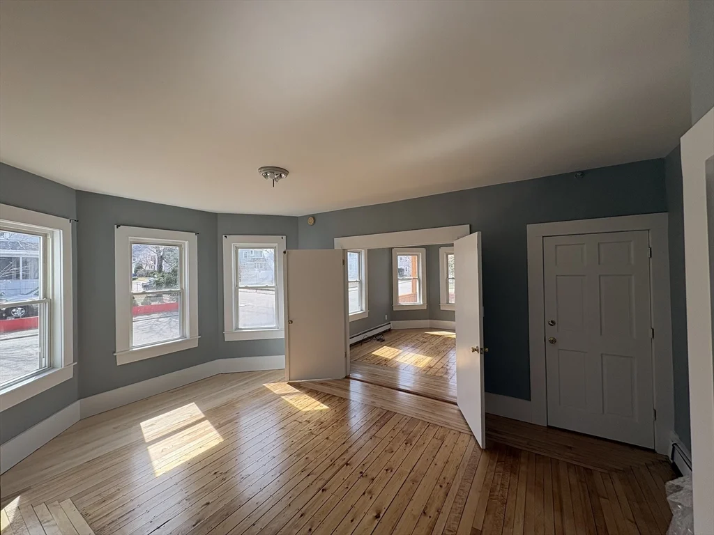 1 bed, 1 bath apartment for rent at 27 Fourth St Unit 1, Attleboro — photo 4 of 8