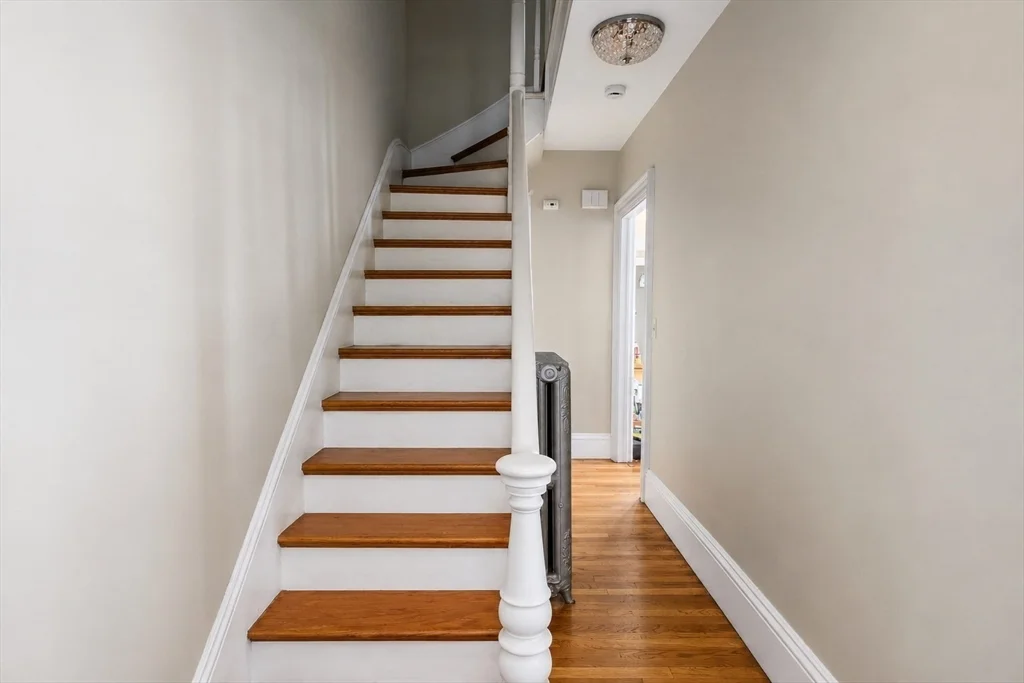 4 bed, 2 bath apartment for rent at 27 Franklin Ave, East Somerville — photo 7 of 20