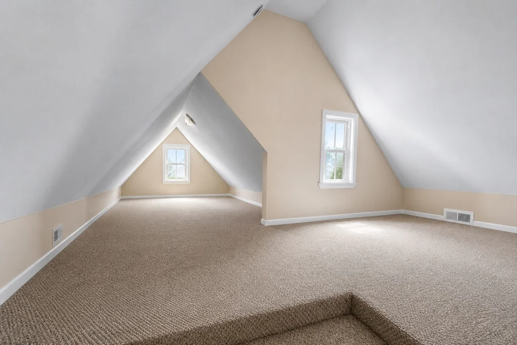 4 bed, 2 bath apartment for rent at 27 Franklin Ave, East Somerville — photo 12 of 20