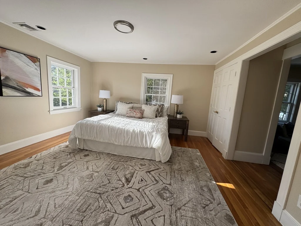 5 bed, 4+ bath apartment for rent at 27 Gammons Rd Unit 27, Waban — photo 16 of 18