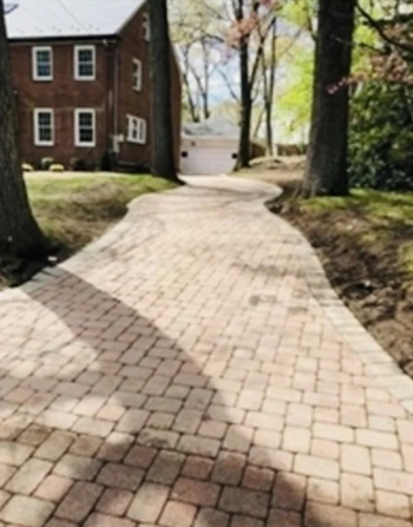 5 bed, 4+ bath apartment for rent at 27 Gammons Rd Unit 27, Waban — photo 17 of 18