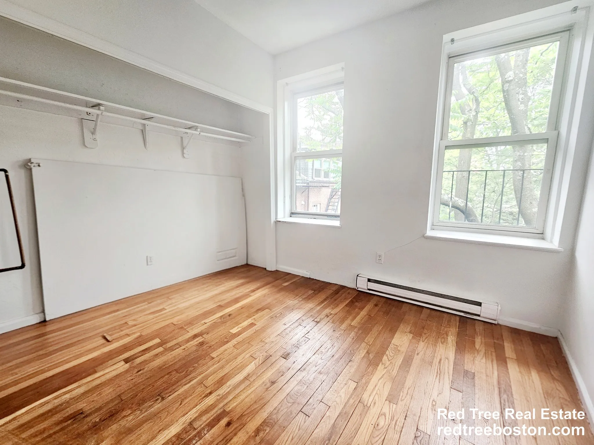 1 bed, 1 bath apartment for rent at 27 Garden St Unit 9, Beacon Hill — photo 2 of 16