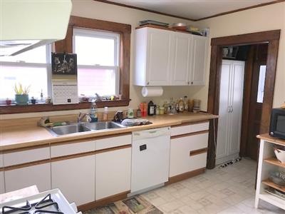 2 bed, 1 bath apartment for rent at 27 Garrison Ave Unit 2, West Somerville — photo 2 of 19