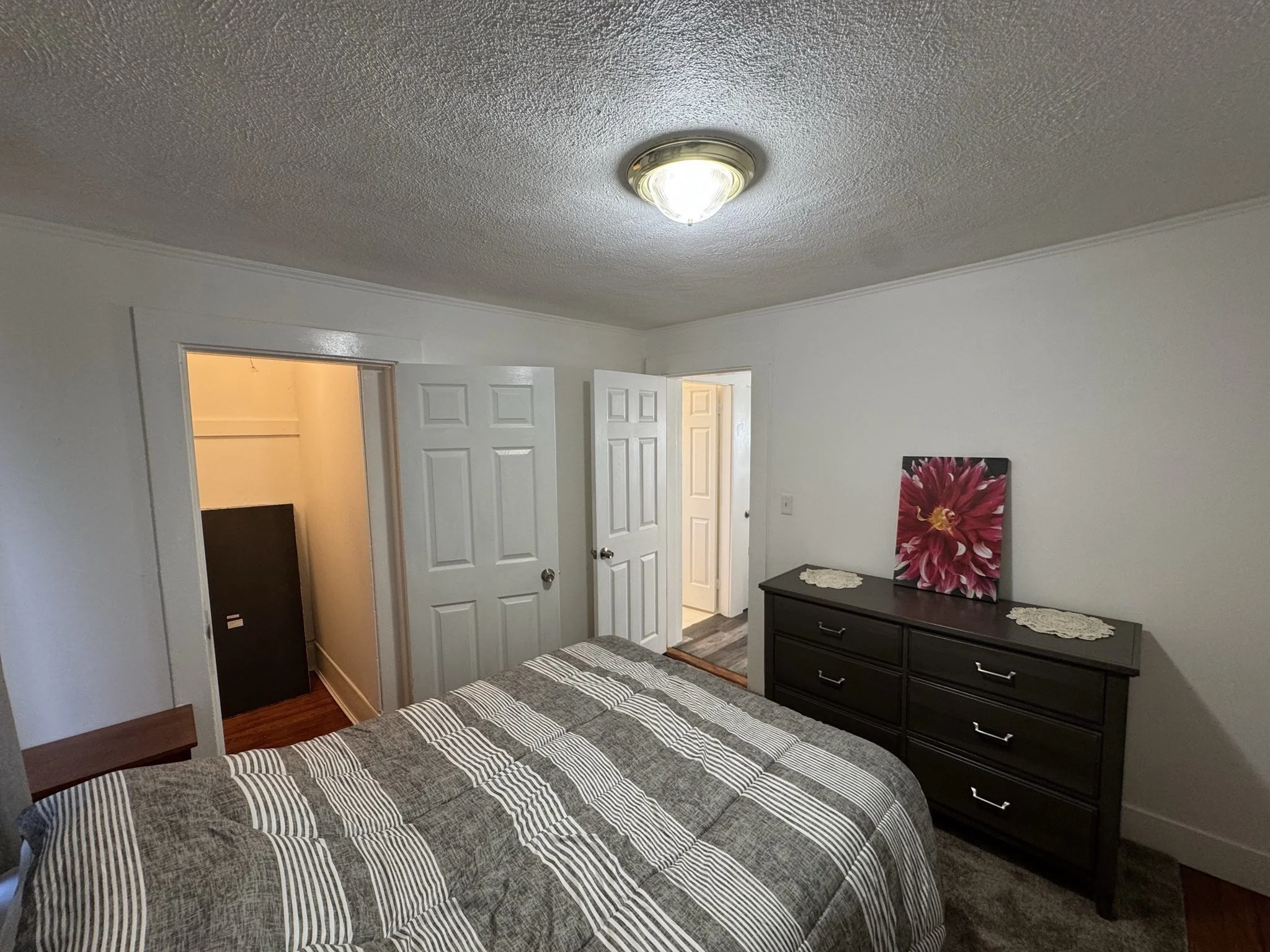 2 bed, 1 bath apartment for rent at 27 Gibson St Unit 27, Forestdale — photo 11 of 15