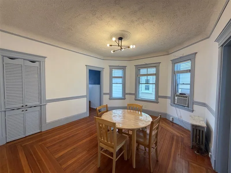 2 bed, 1 bath apartment for rent at 27 Gilman Ter Unit 1, Winter Hill — photo 2 of 15
