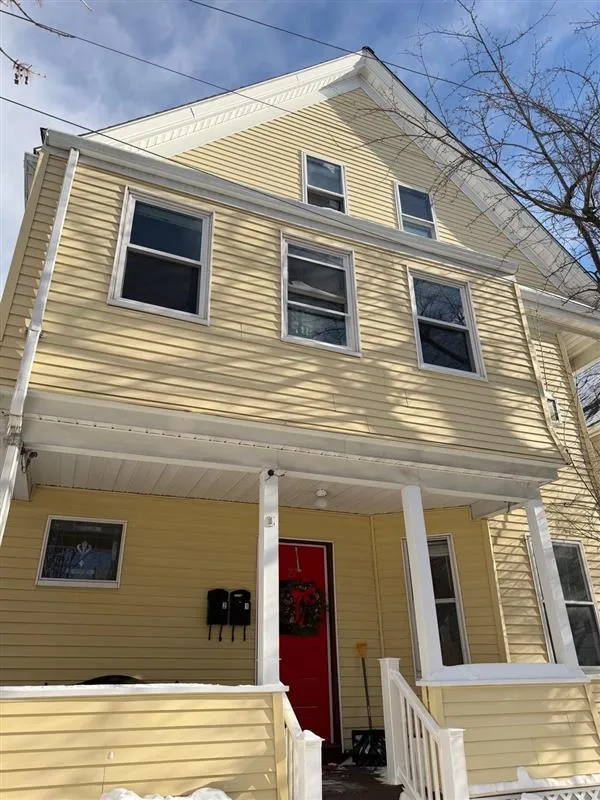 2 bed, 1 bath apartment for rent at 27 Gilman Ter Unit 1, Winter Hill — photo 12 of 15
