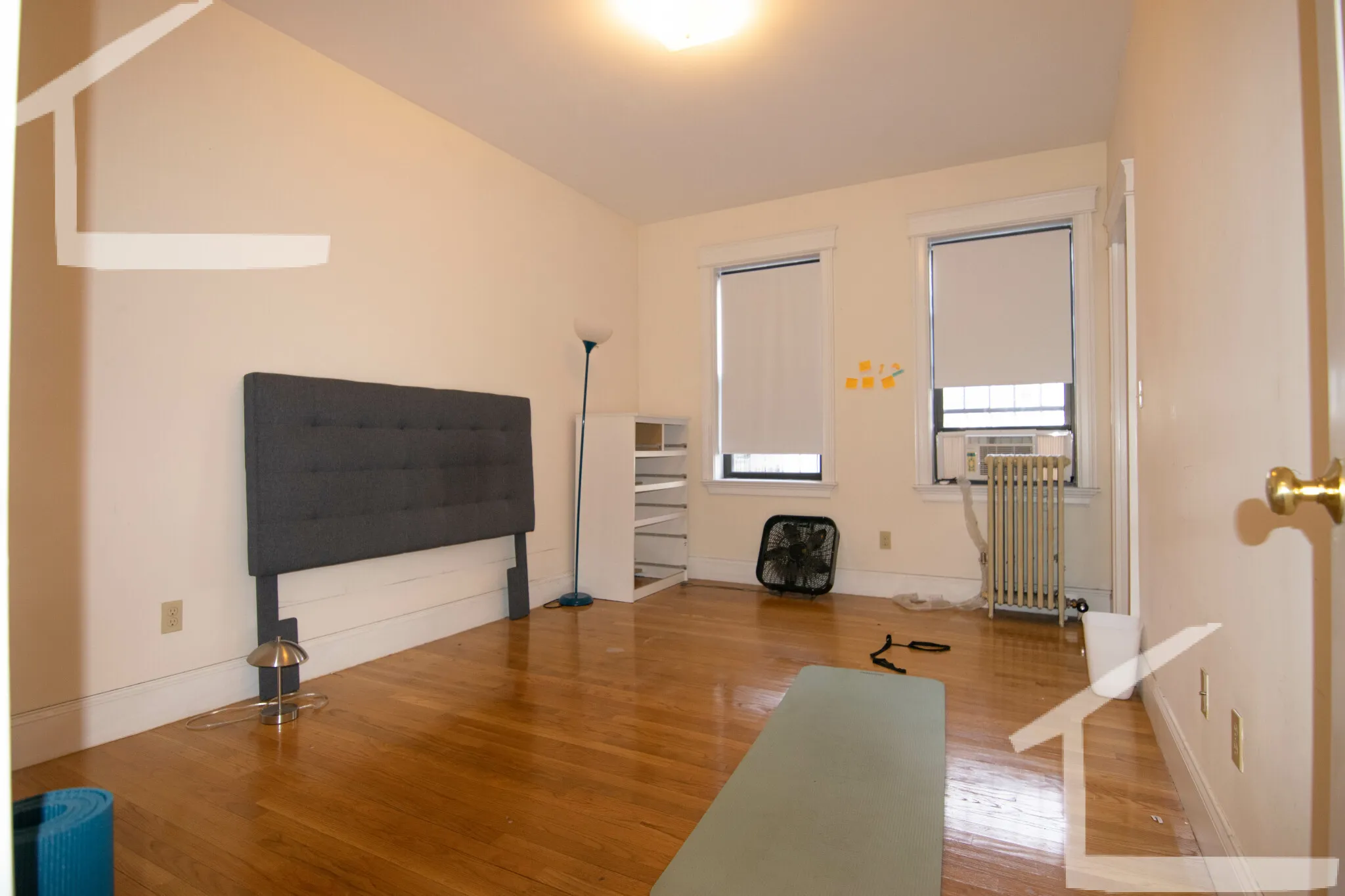 4 bed, 2 bath apartment for rent at 27 Glenville Ave Unit 1, Allston — photo 7 of 14