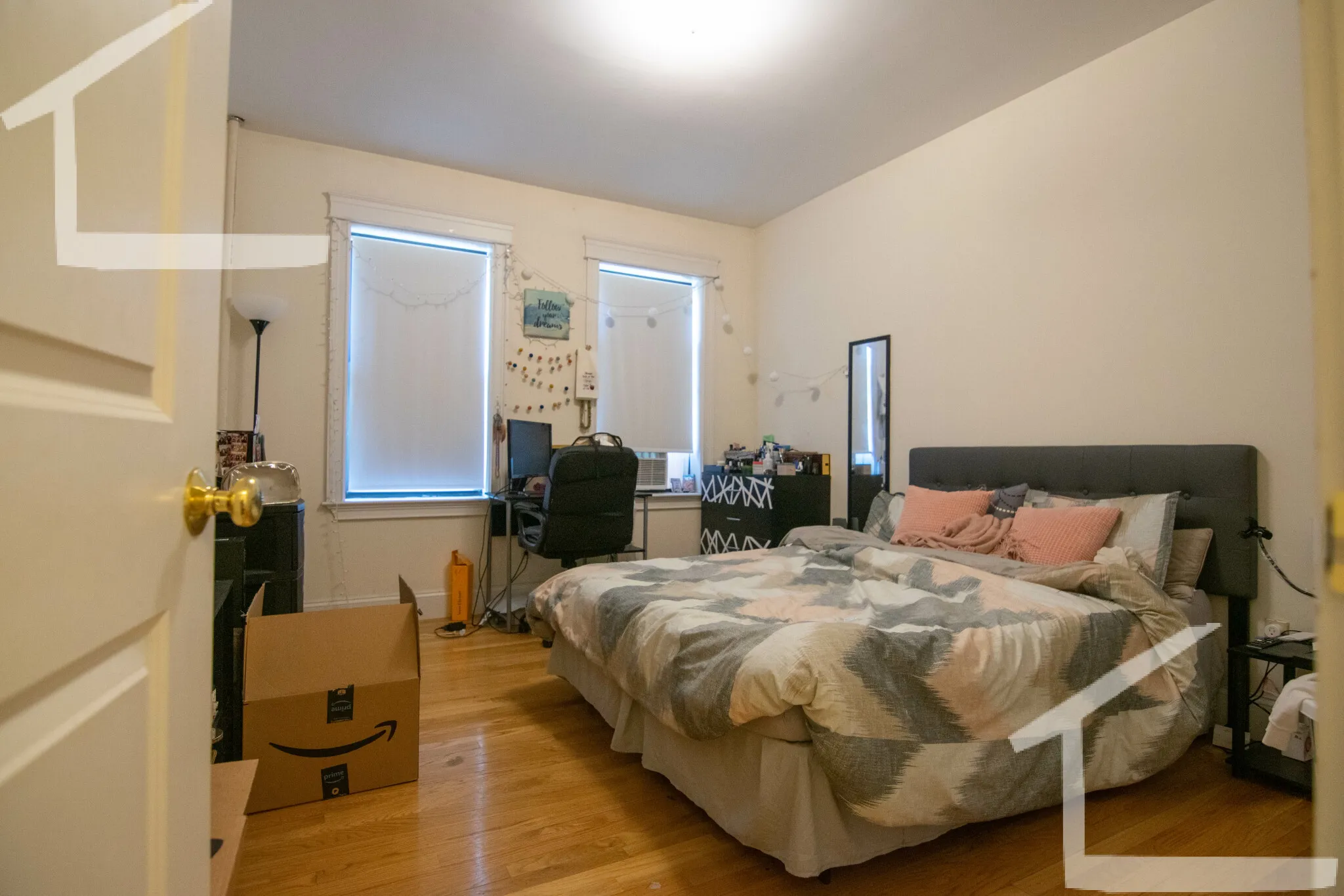4 bed, 2 bath apartment for rent at 27 Glenville Ave Unit 1, Allston — photo 8 of 14