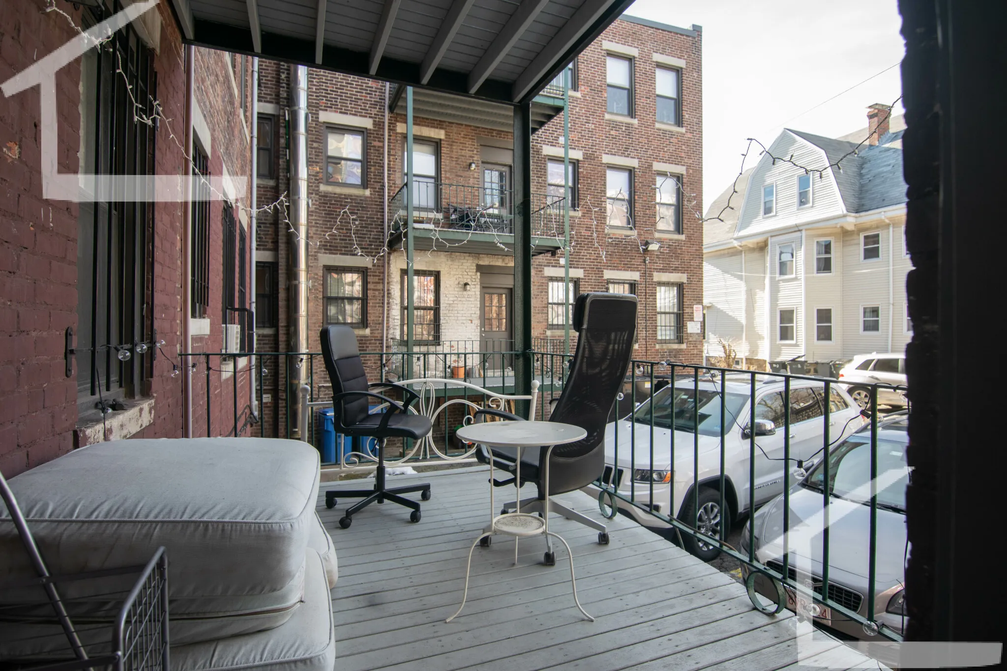 4 bed, 2 bath apartment for rent at 27 Glenville Ave Unit 1, Allston — photo 5 of 14