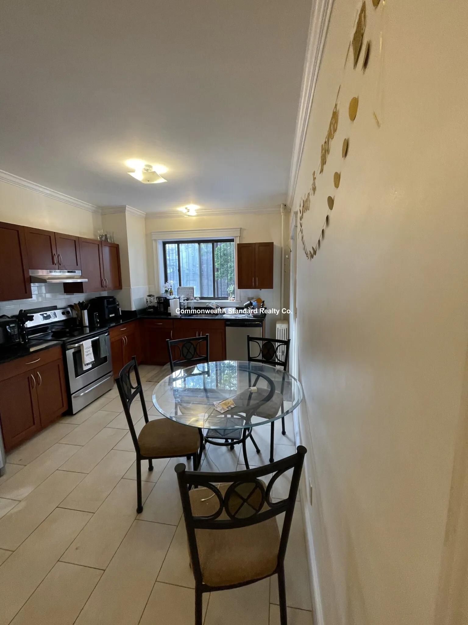 4 bed, 2 bath apartment for rent at 27 Glenville Ave Unit 2, Allston — photo 25 of 37