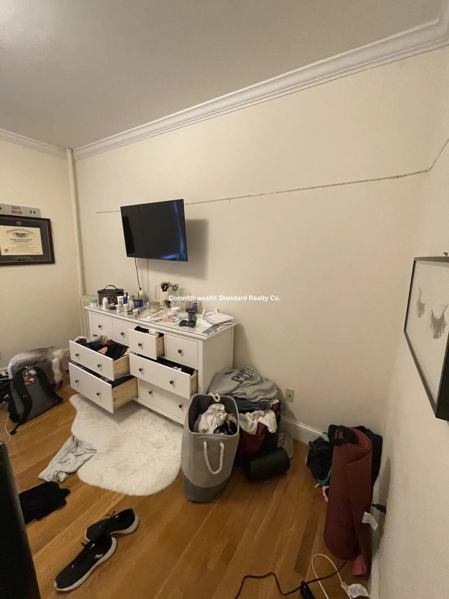 4 bed, 2 bath apartment for rent at 27 Glenville Ave Unit 2, Allston — photo 15 of 37