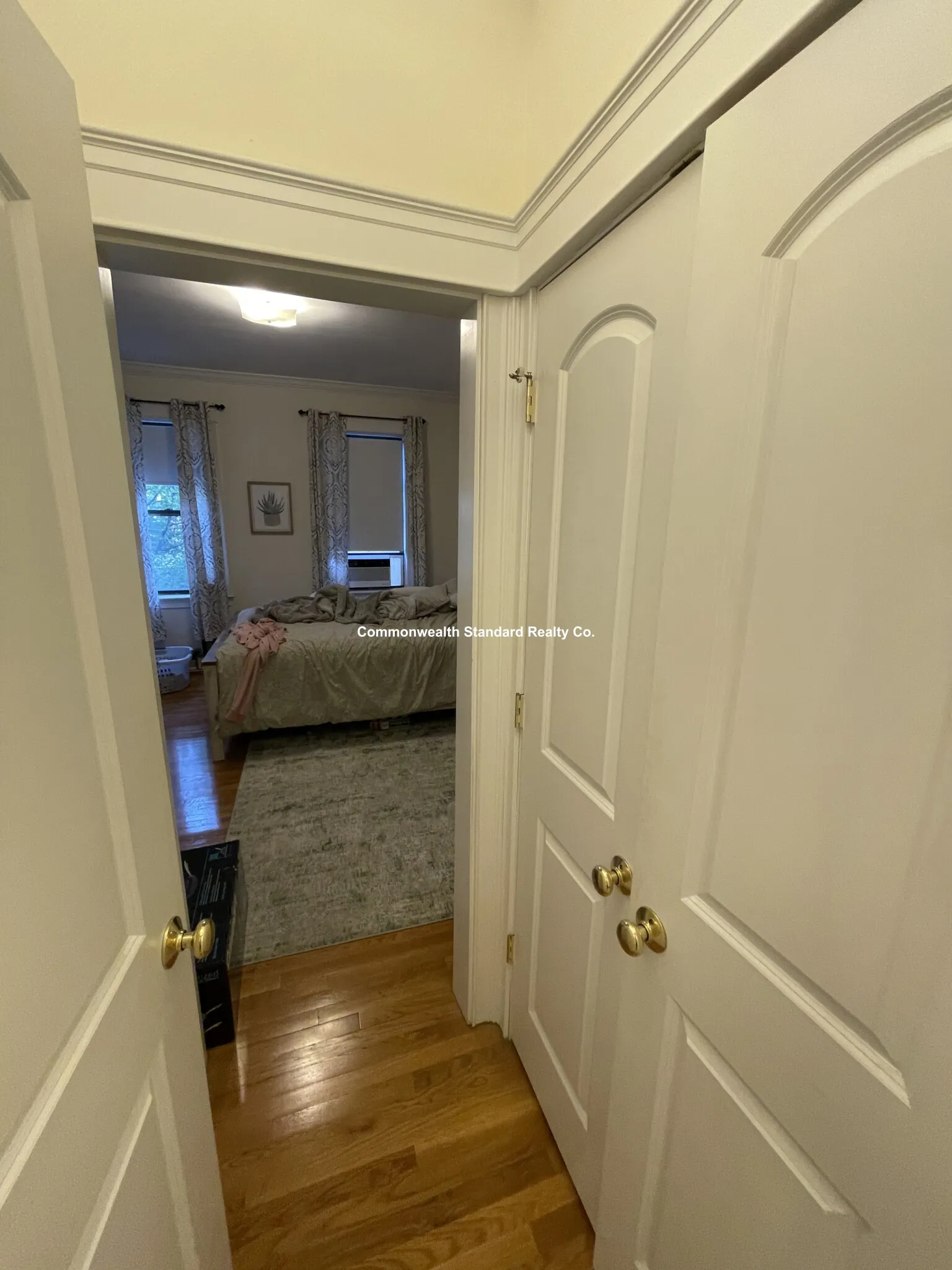 4 bed, 2 bath apartment for rent at 27 Glenville Ave Unit 2, Allston — photo 11 of 37