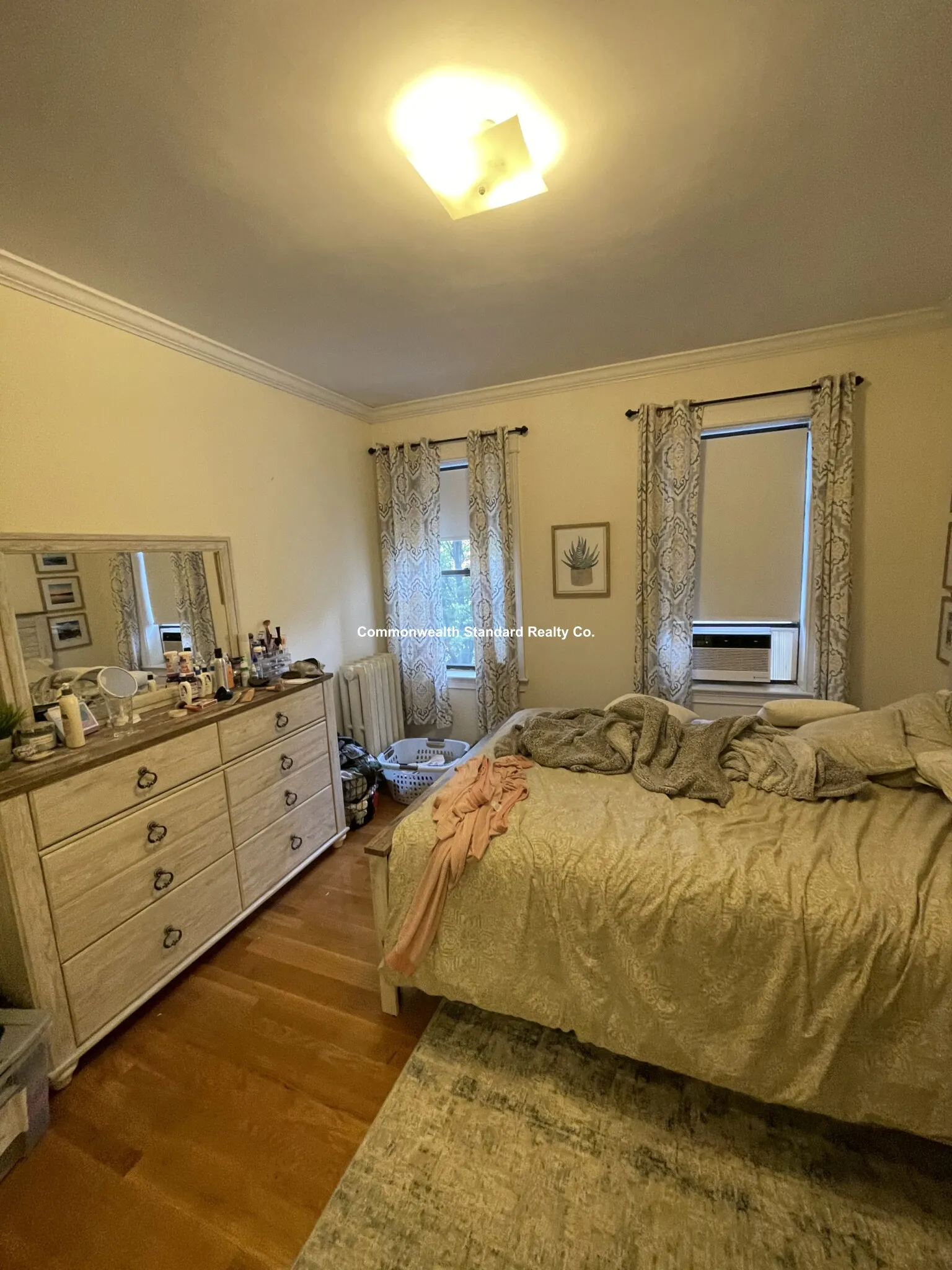 4 bed, 2 bath apartment for rent at 27 Glenville Ave Unit 2, Allston — photo 20 of 37