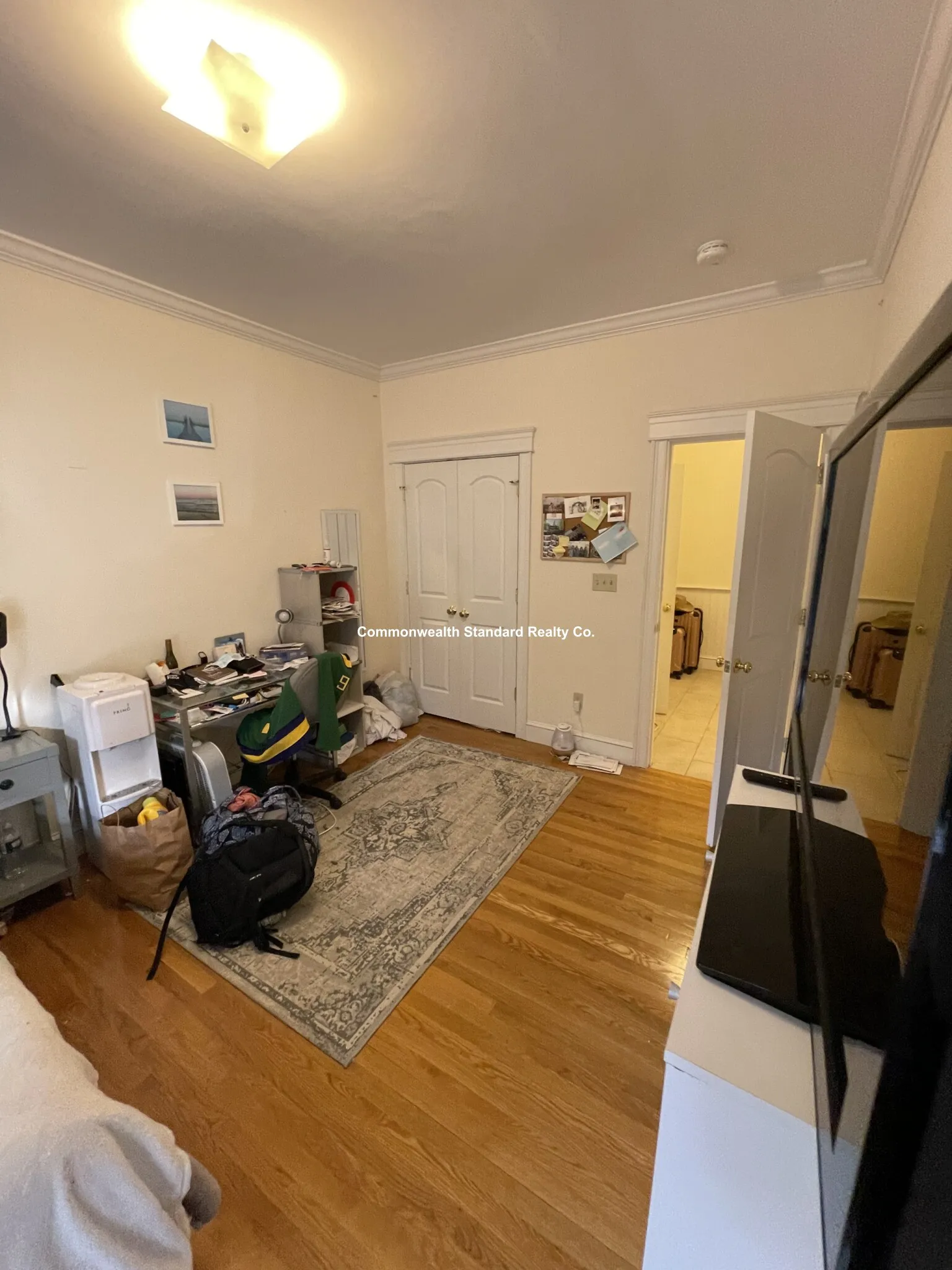 4 bed, 2 bath apartment for rent at 27 Glenville Ave Unit 2, Allston — photo 5 of 37