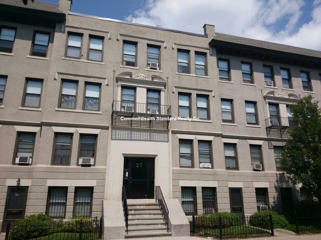 3 bed, 2 bath apartment for rent at 27 Glenville Ave Unit B, Allston — photo 29 of 29