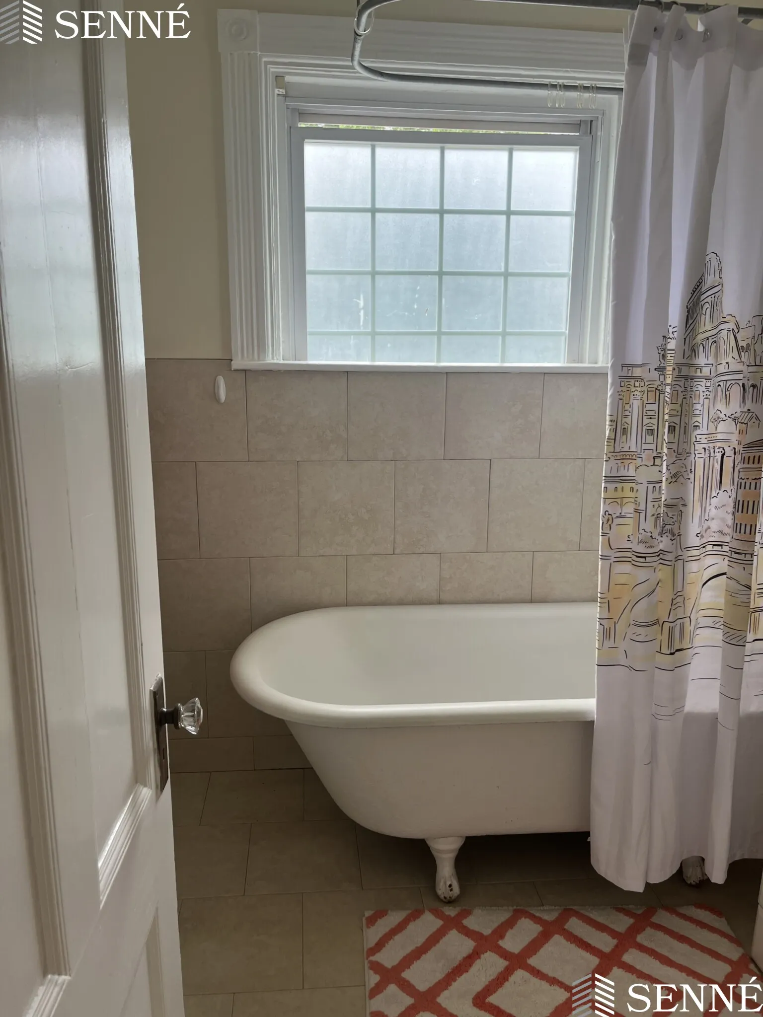 1 bed, 1 bath apartment for rent at 27 Hammond St Unit 1, Baldwin — photo 7 of 13