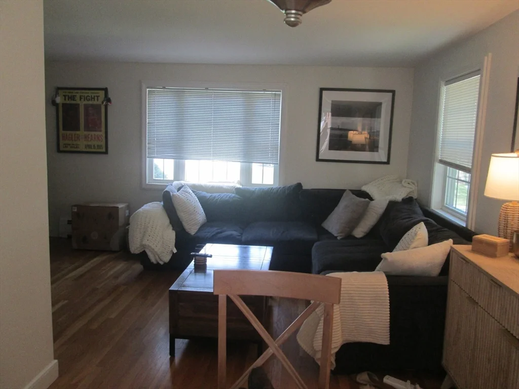 2 bed, 1 bath apartment for rent at 27 Heath Rd Unit 1, Arlington — photo 6 of 15