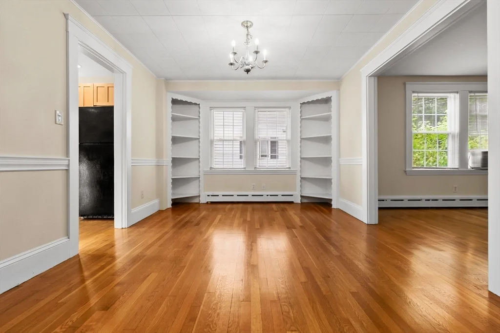2 bed, 2 bath apartment for rent at 27 High St Unit 1, Beverly Farms — photo 4 of 21