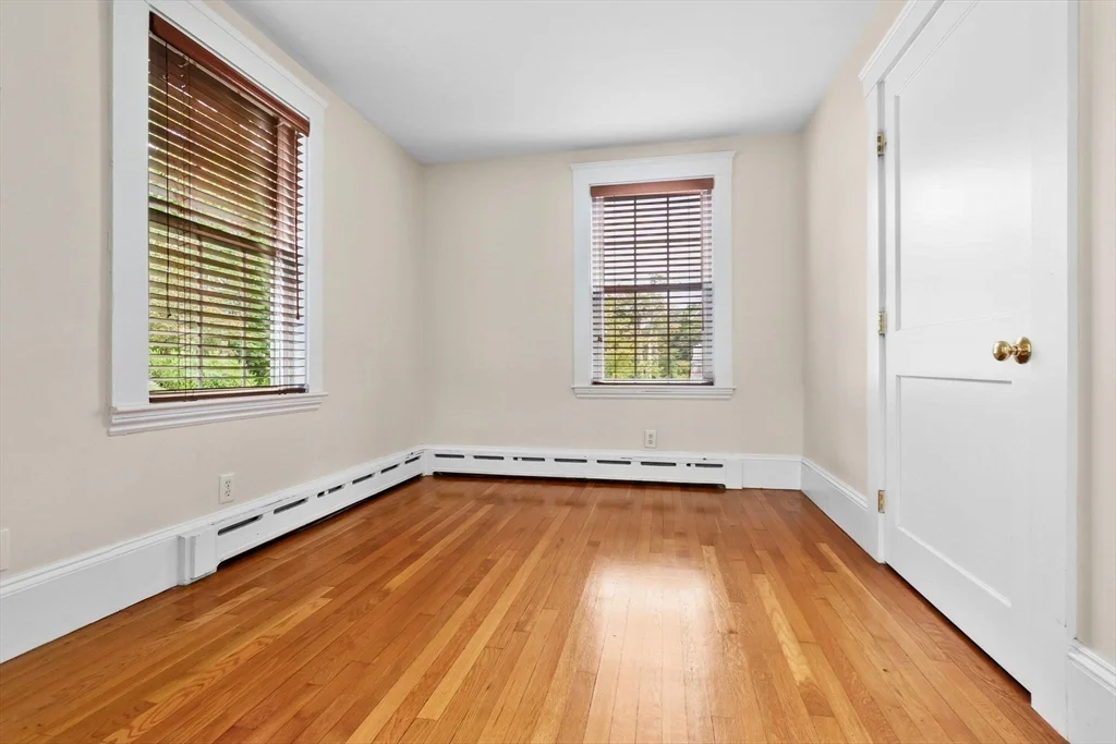2 bed, 2 bath apartment for rent at 27 High St Unit 1, Beverly Farms — photo 17 of 21
