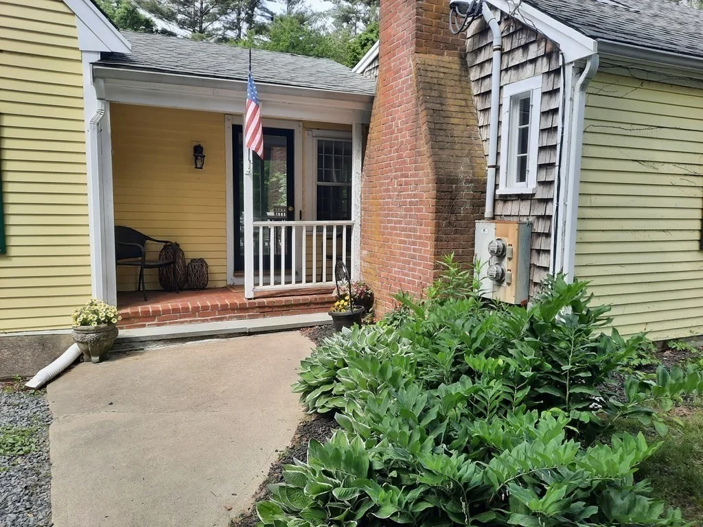 4 bed, 3 bath apartment for rent at 27 High St Unit 27, Pembroke — photo 14 of 29