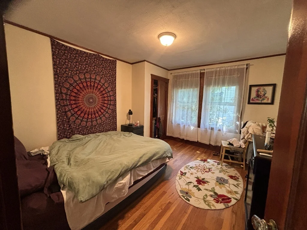 2 bed, 1 bath apartment for rent at 27 Highland Avenuw Unit 2, Arlington Heights — photo 8 of 10