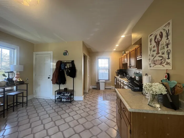 2 bed, 1 bath apartment for rent at 27 Holton St Unit 1, West Somerville — photo 21 of 33