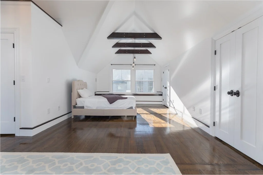 3 bed, 3 bath apartment for rent at 27 Howland St Unit 2, Roxbury — photo 15 of 21