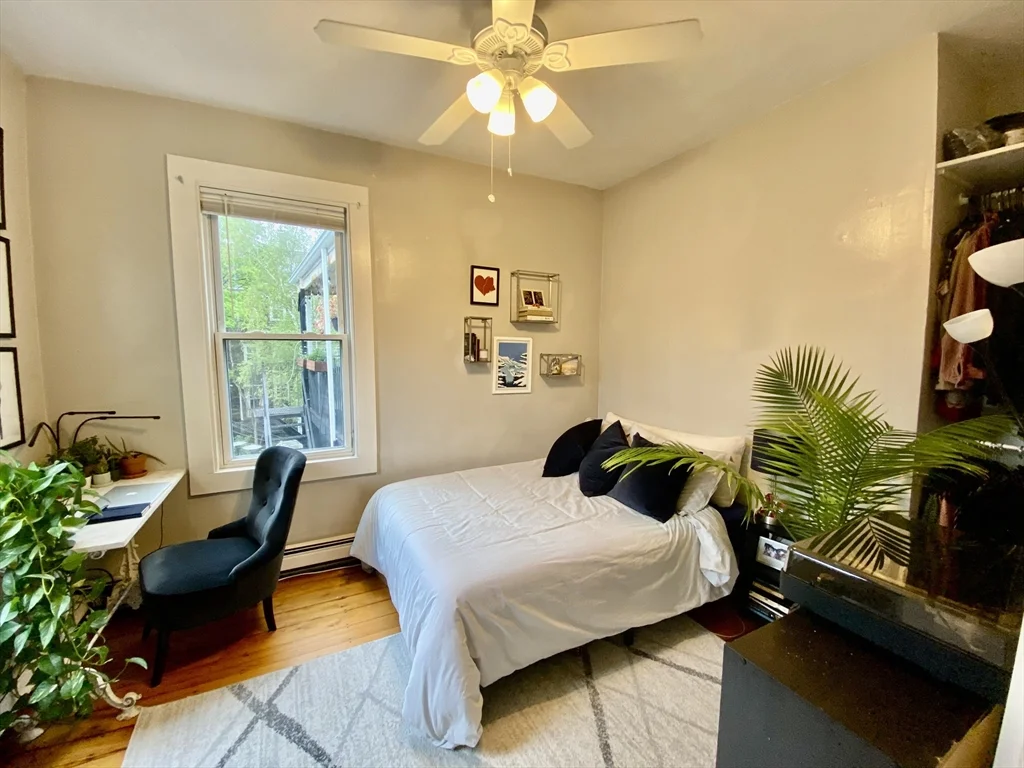 4 bed, 1 bath apartment for rent at 27 Hurd Rd Unit 5, Coolidge Corner — photo 8 of 22